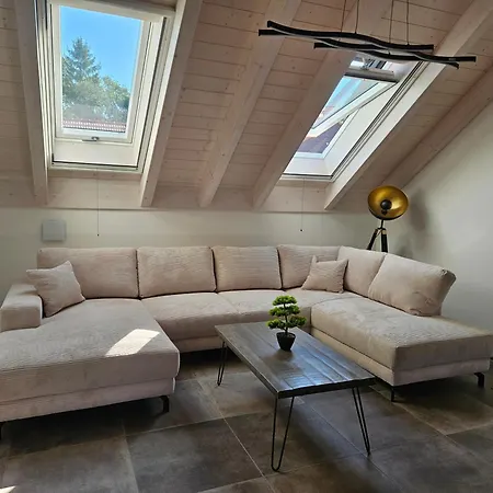 Moderne,Ruhige Ferienwohnung In Eicherloh Finsing Buitenkant foto